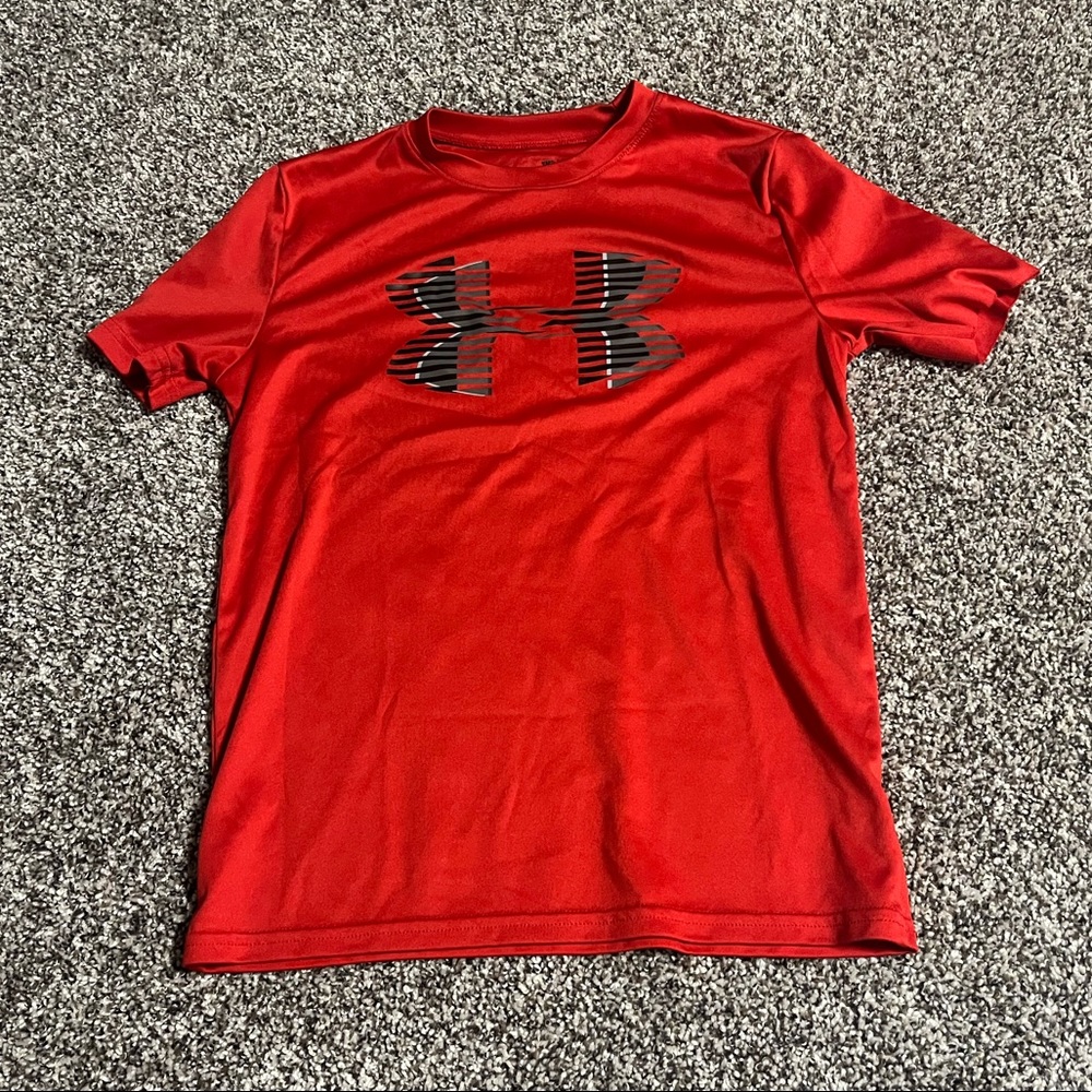 YM Under Armour shirt